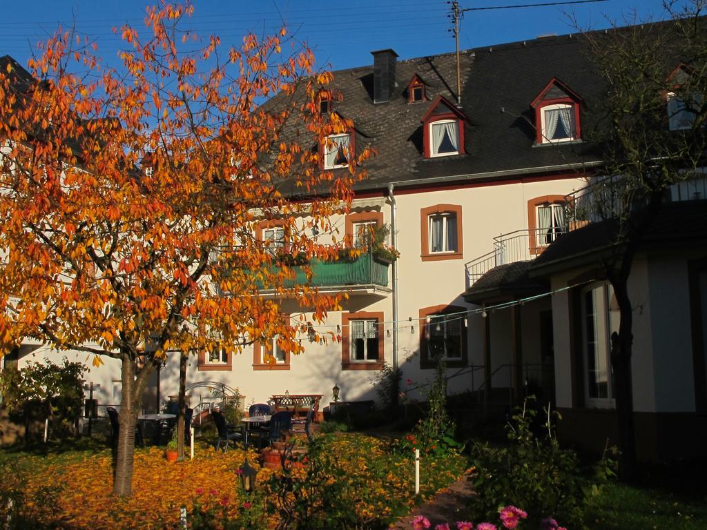 Weinhof Michael Morbach Hotel Zeltingen-Rachtig Eksteriør billede